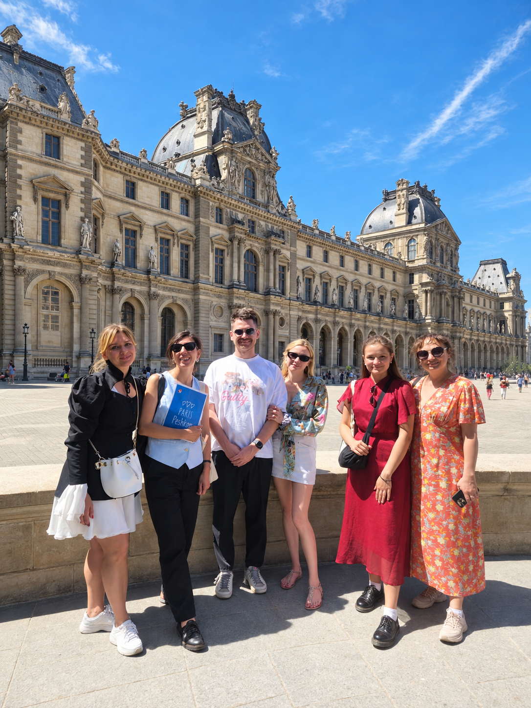 Гости Paris-Peshkom на прогулке по Парижу
