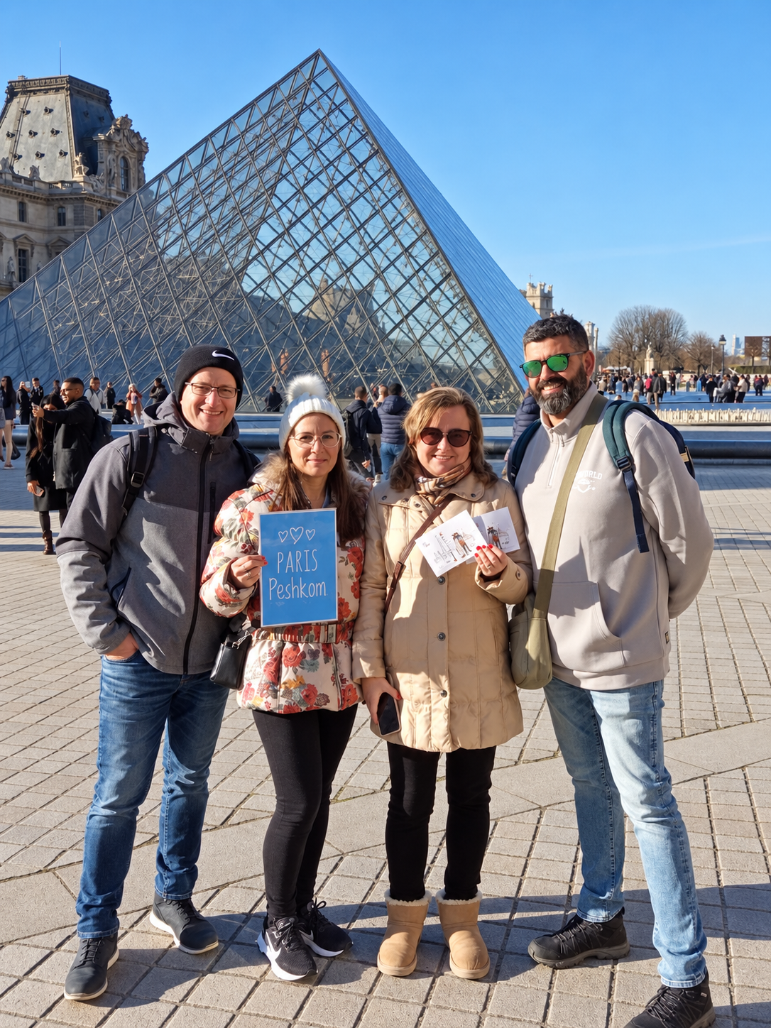 Гости Paris-Peshkom на прогулке по Парижу